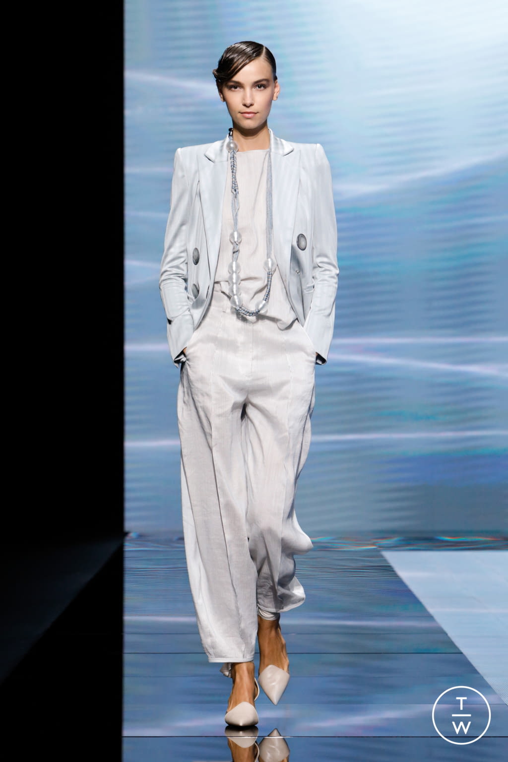 Fashion Week Milan Spring/Summer 2021 look 34 from the Giorgio Armani collection womenswear