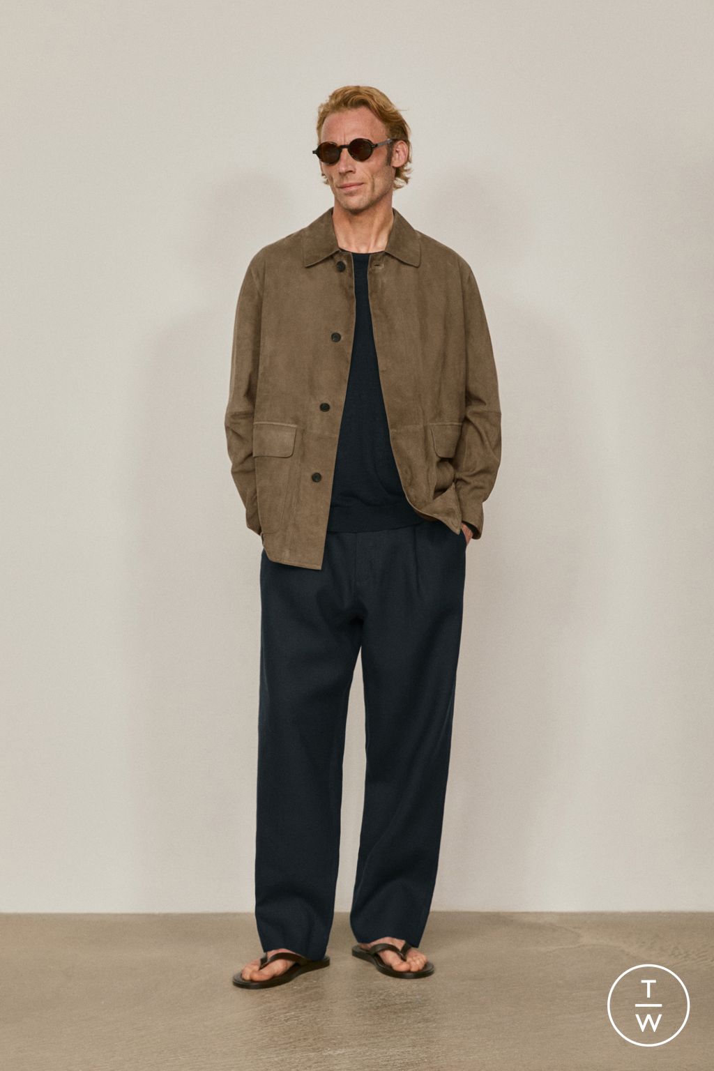 Fashion Week Paris Spring/Summer 2026 look 11 from the Massimo Dutti collection menswear