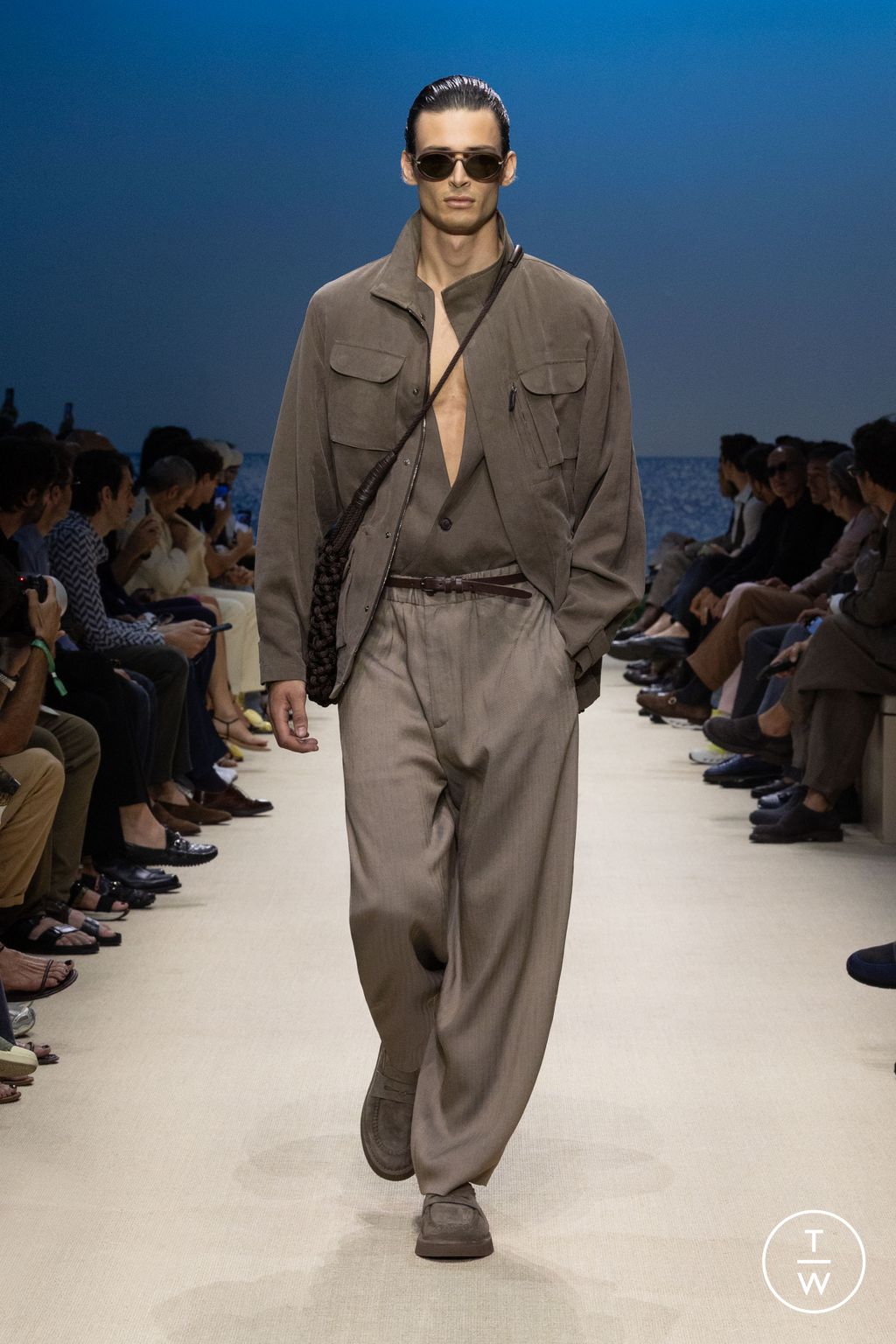 Fashion Week Milan Spring/Summer 2026 look 34 from the Giorgio Armani collection menswear
