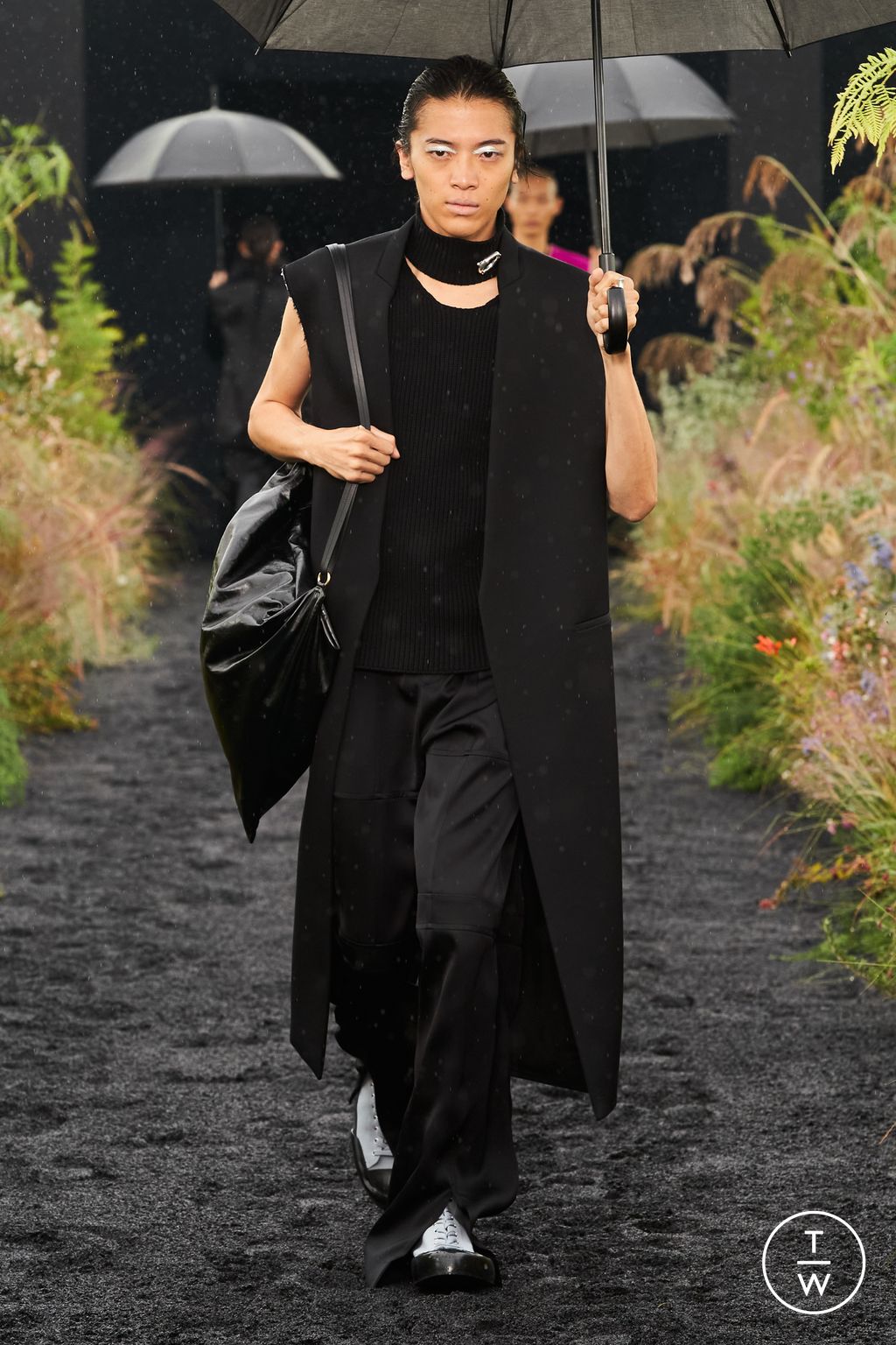 Fashion Week Milan Spring/Summer 2023 look 35 from the Jil Sander collection womenswear