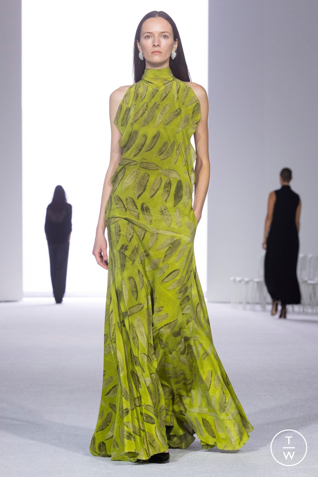 Fashion Week New York Fall/Winter 2024 look 35 from the Brandon Maxwell collection 女装