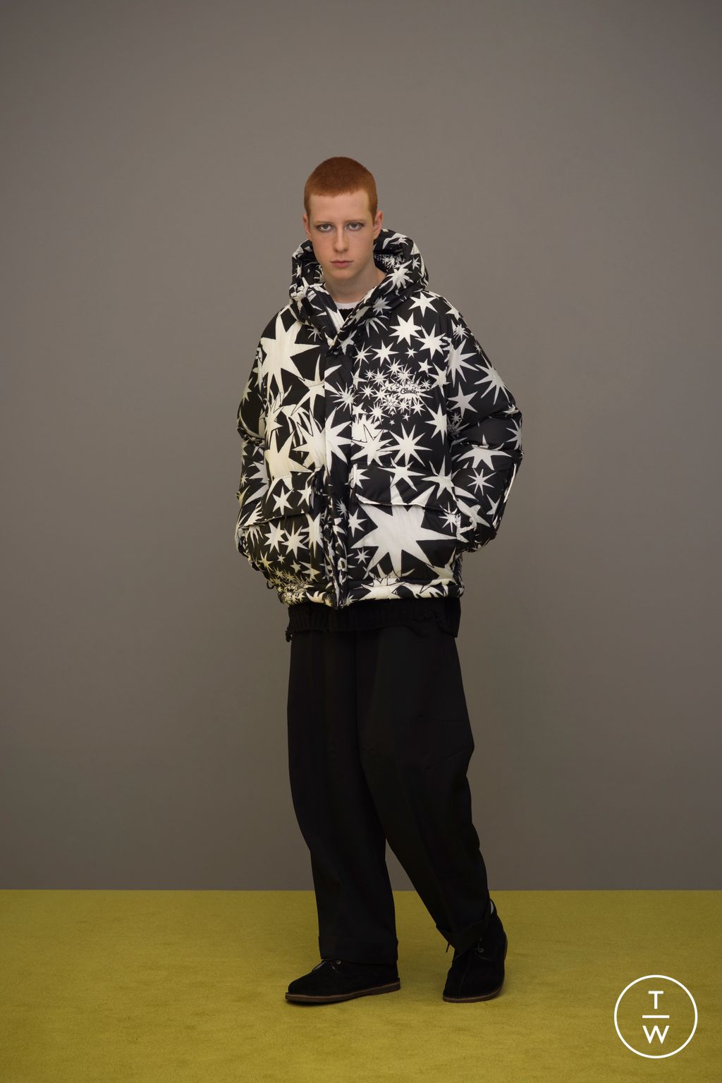 Fashion Week Paris Fall/Winter 2023 look 45 from the Undercover collection menswear