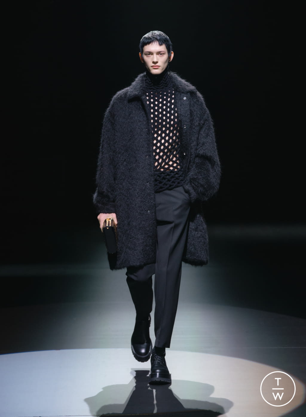 Fashion Week Milan Fall/Winter 2021 look 35 de la collection Valentino womenswear