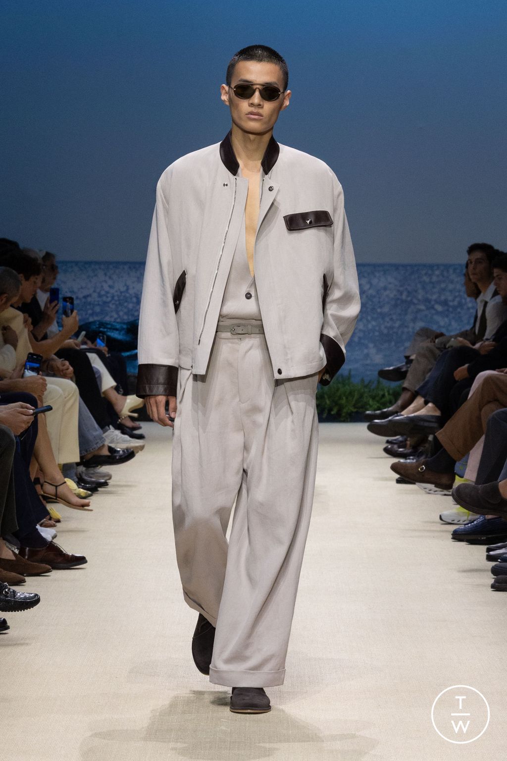 Fashion Week Milan Spring/Summer 2026 look 35 from the Giorgio Armani collection menswear
