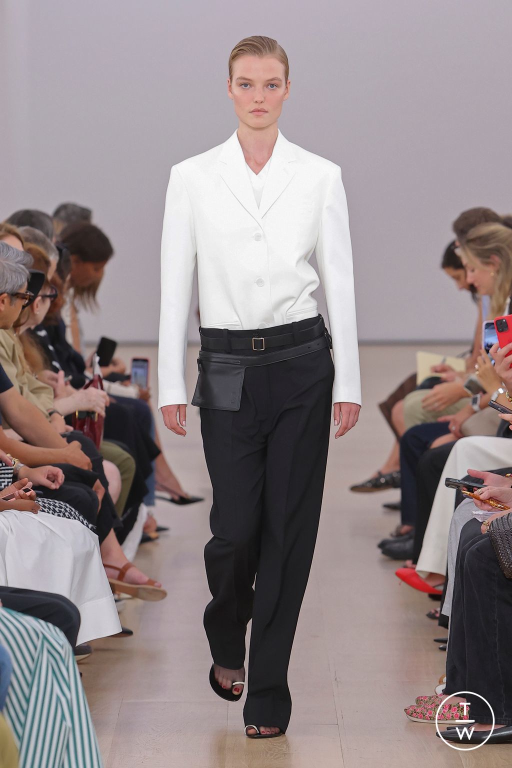 Fashion Week New York Spring/Summer 2024 look 35 from the Proenza Schouler collection womenswear