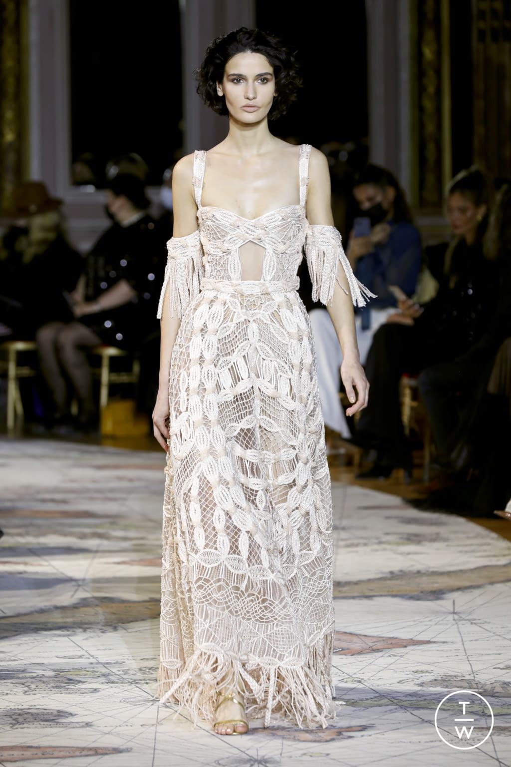 Fashion Week Paris Spring/Summer 2022 look 37 from the Zuhair Murad collection 高级定制