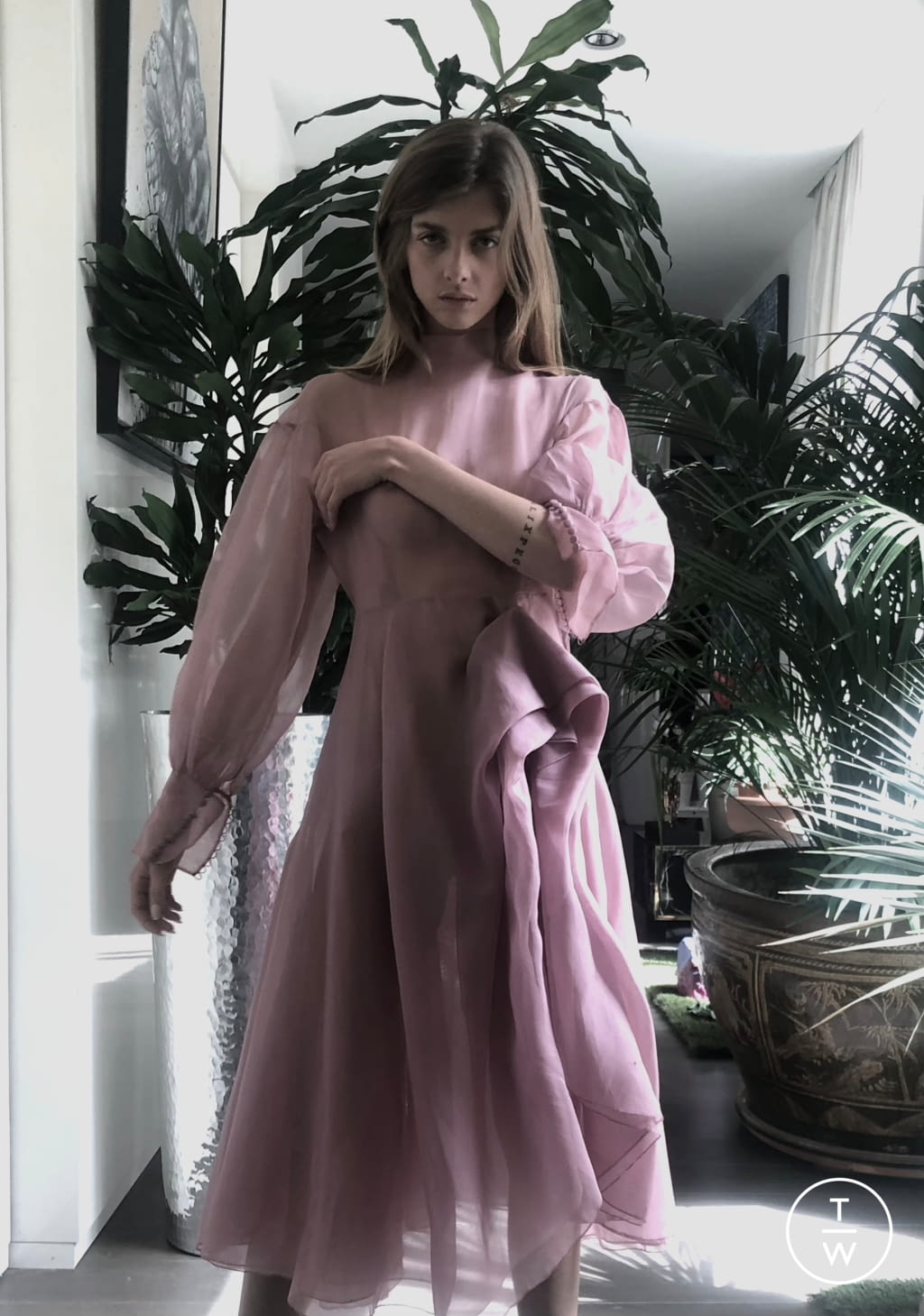 Fashion Week Paris Fall/Winter 2021 look 38 de la collection Aelis couture