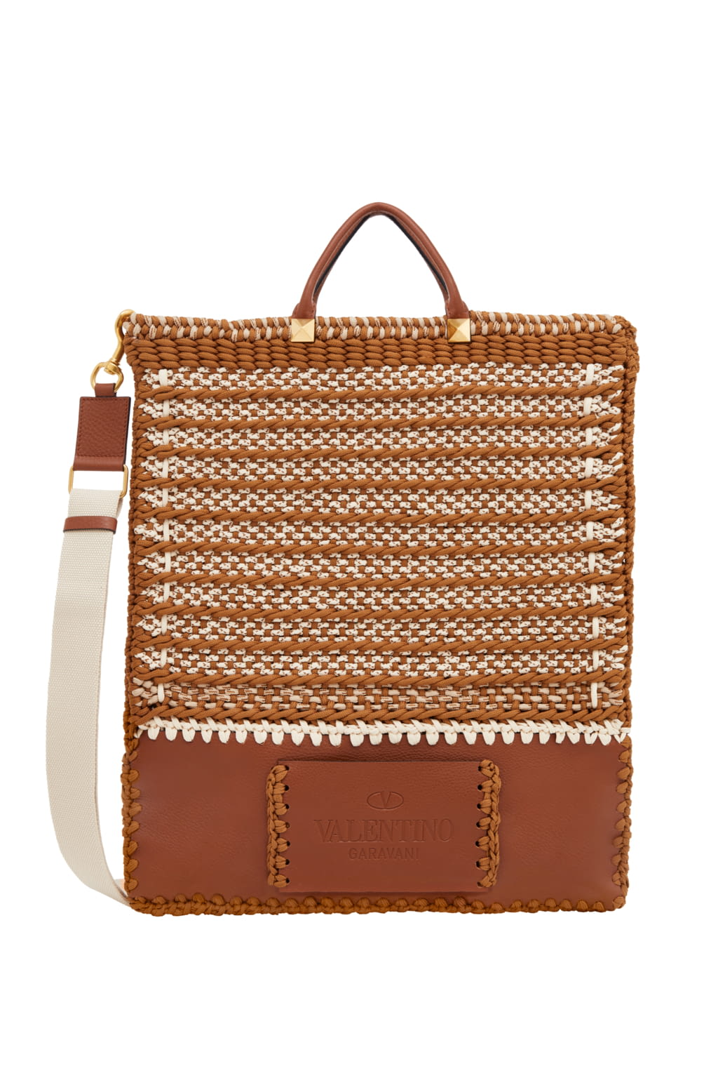 Fashion Week Paris Resort 2022 look 27 from the Valentino collection womenswear accessories