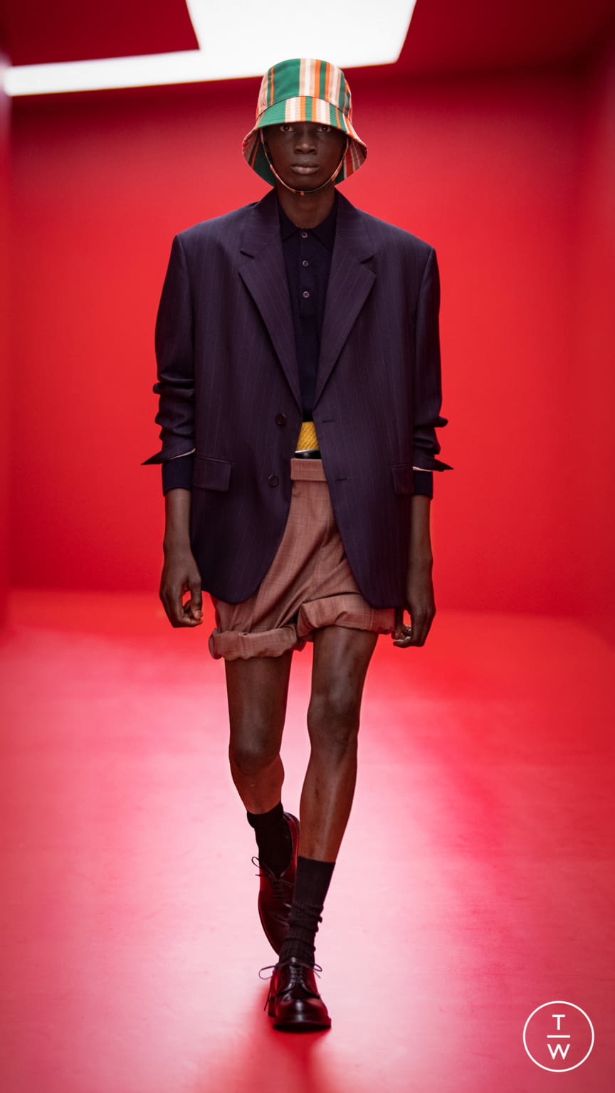 Fashion Week Milan Spring/Summer 2022 look 39 from the Prada collection 男装