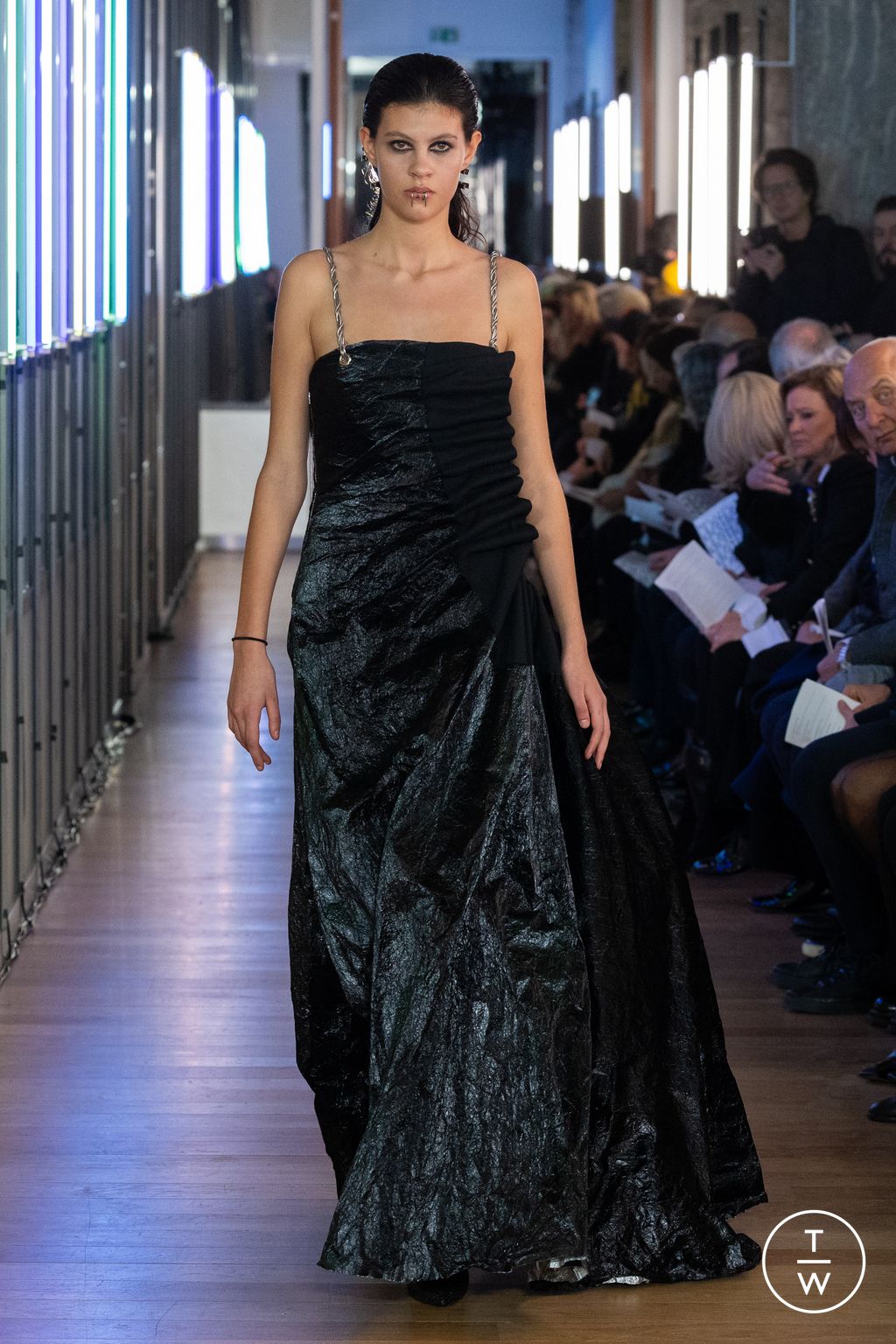 Fashion Week Paris Fall/Winter 2024 look 18 de la collection IFM PARIS womenswear
