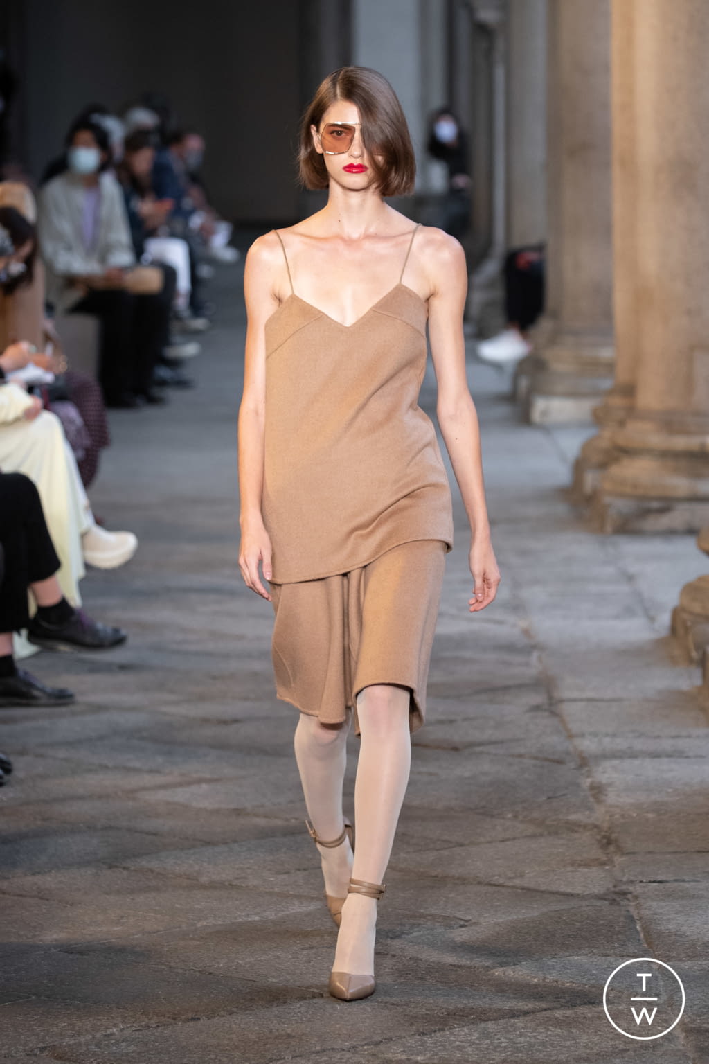 Fashion Week Milan Spring/Summer 2021 look 4 from the Max Mara collection 女装