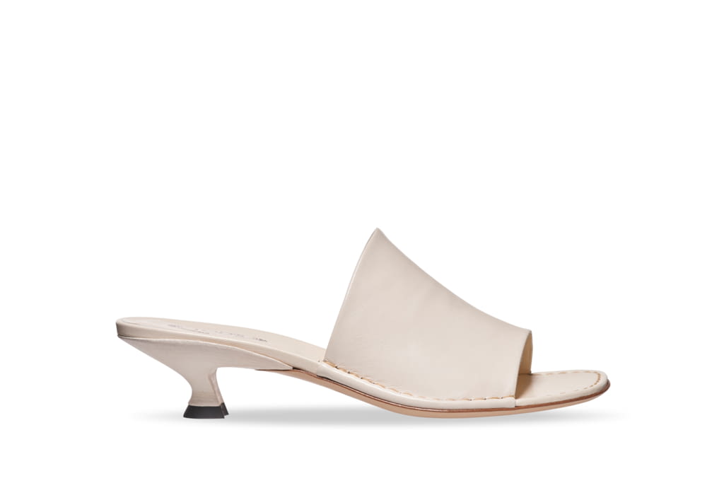 Fashion Week Milan Spring/Summer 2020 look 9 from the Tod's collection womenswear accessories