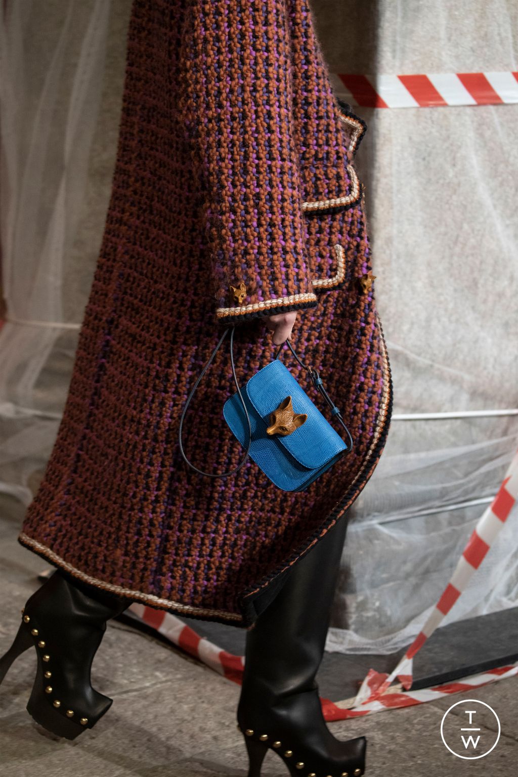 Fashion Week Milan Fall/Winter 2023 look 2 from the Etro collection womenswear accessories