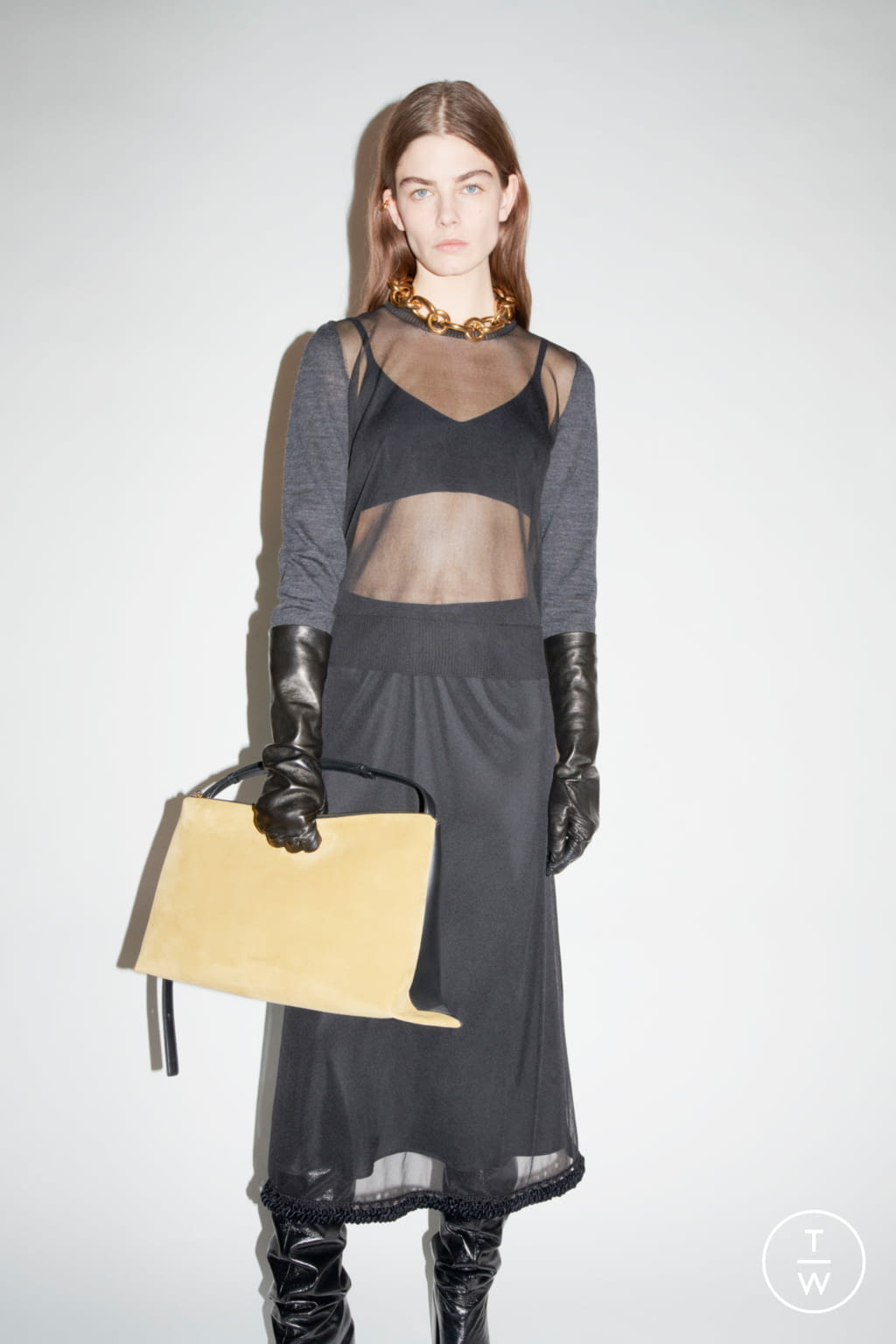 Fashion Week Paris Fall/Winter 2021 look 4 from the Jil Sander collection womenswear