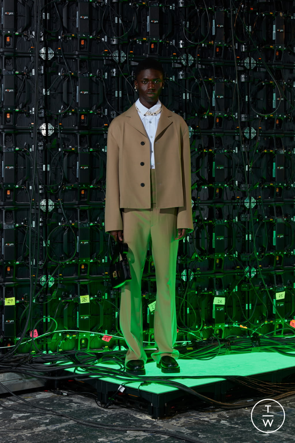 Fashion Week Paris Spring/Summer 2022 look 4 from the Wooyoungmi collection menswear
