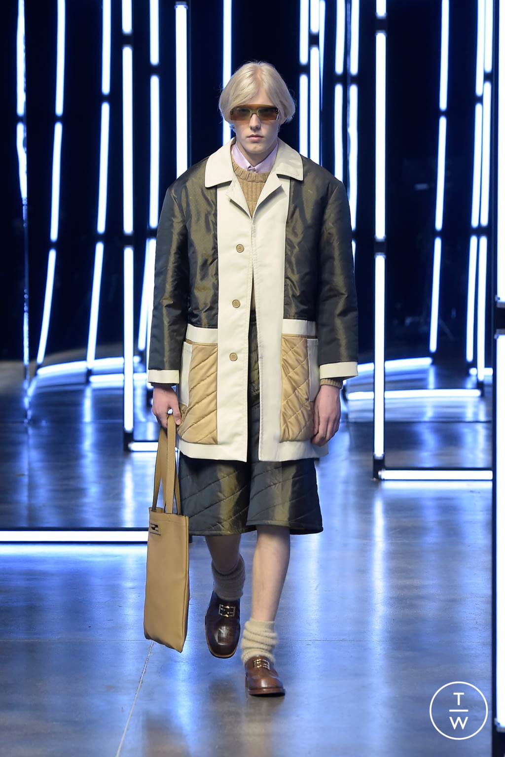 Fashion Week Milan Fall/Winter 2021 look 4 from the Fendi collection 男装