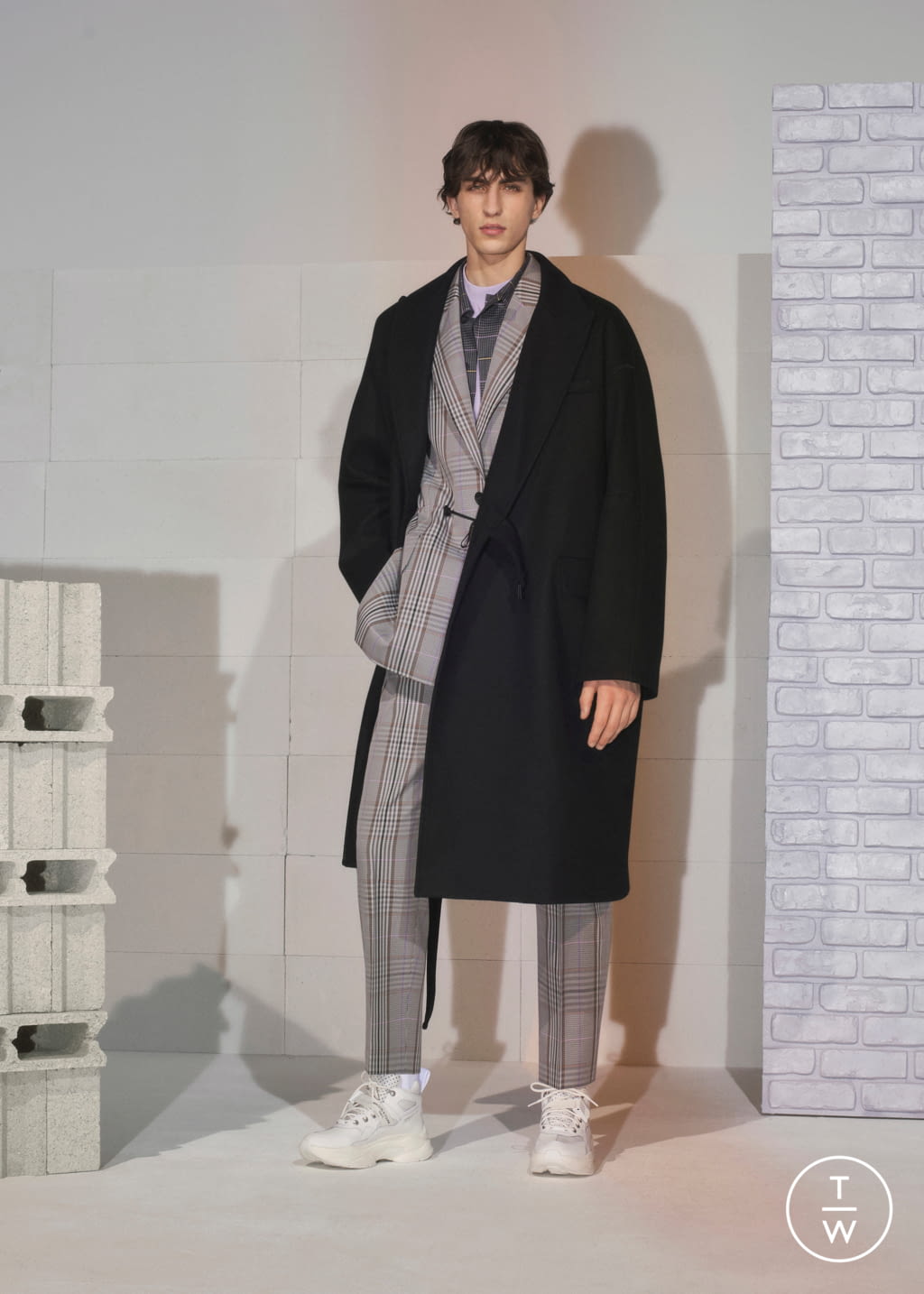 Fashion Week Paris Fall/Winter 2019 look 4 from the Maison Kitsuné collection 男装