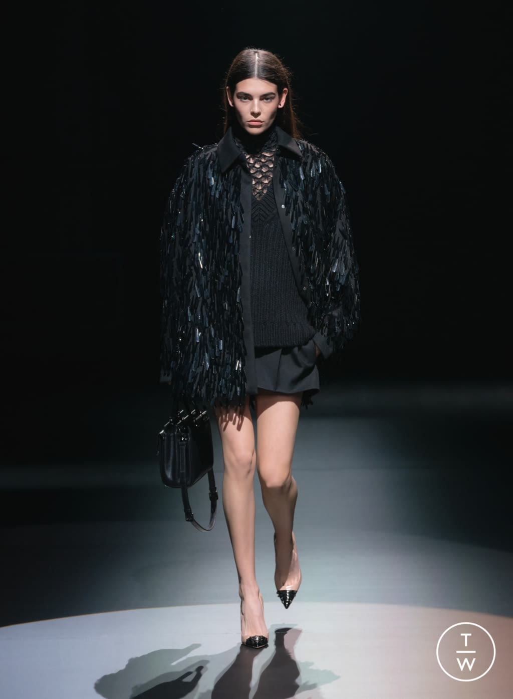 Fashion Week Milan Fall/Winter 2021 look 40 de la collection Valentino womenswear