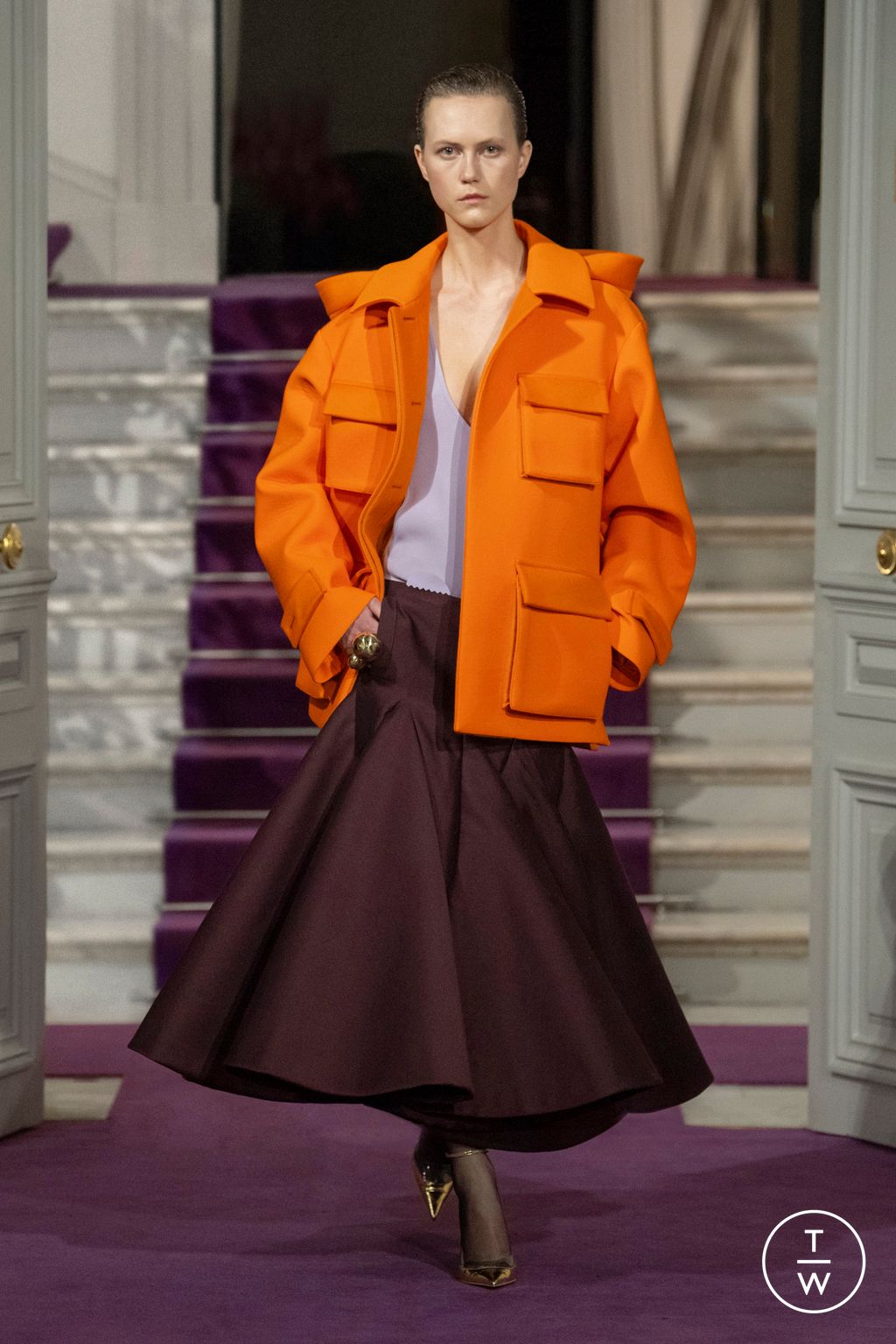 Fashion Week Paris Spring/Summer 2024 look 40 de la collection Valentino couture