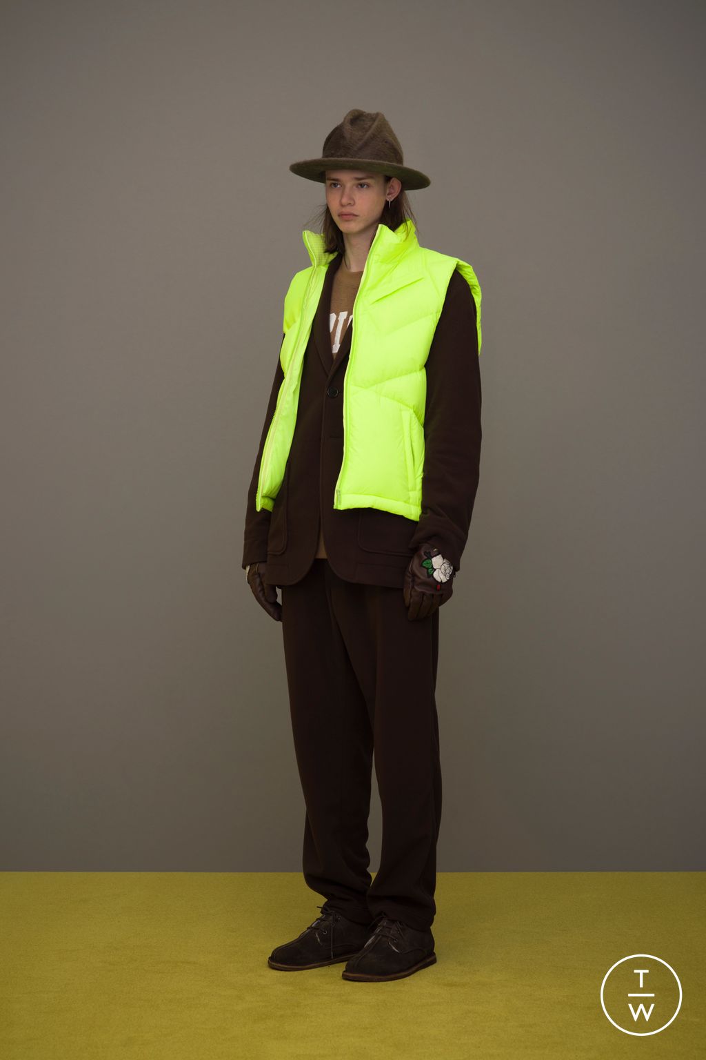 Fashion Week Paris Fall/Winter 2023 look 51 de la collection Undercover menswear