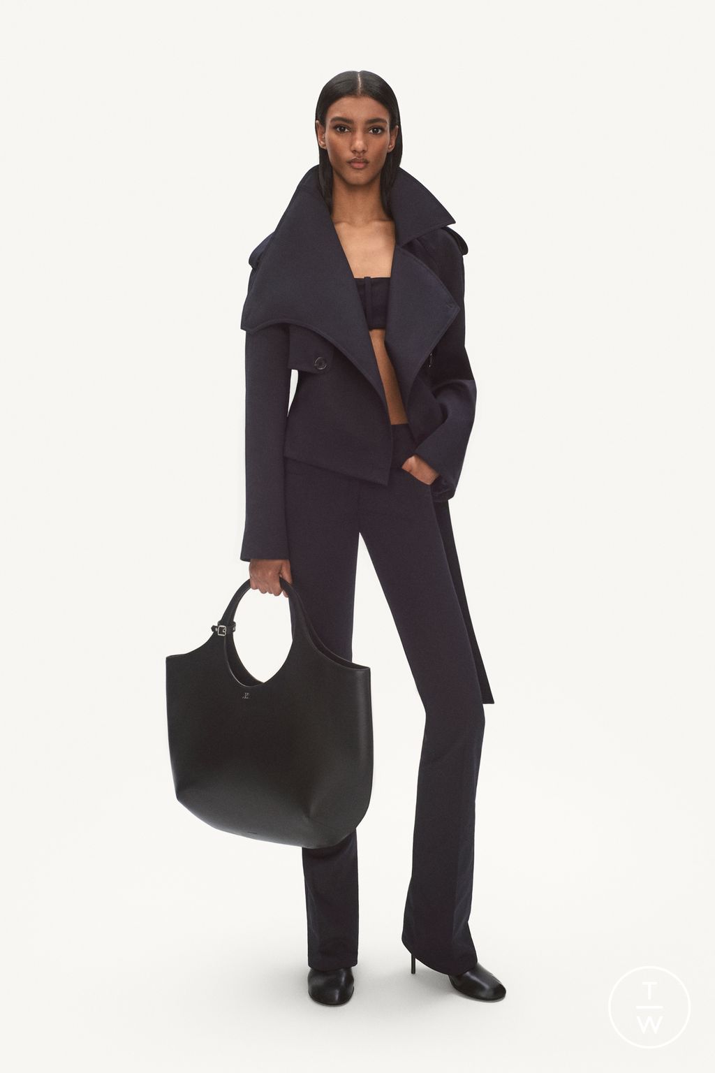 Fashion Week Paris Resort 2025 look 4 from the Courrèges collection womenswear