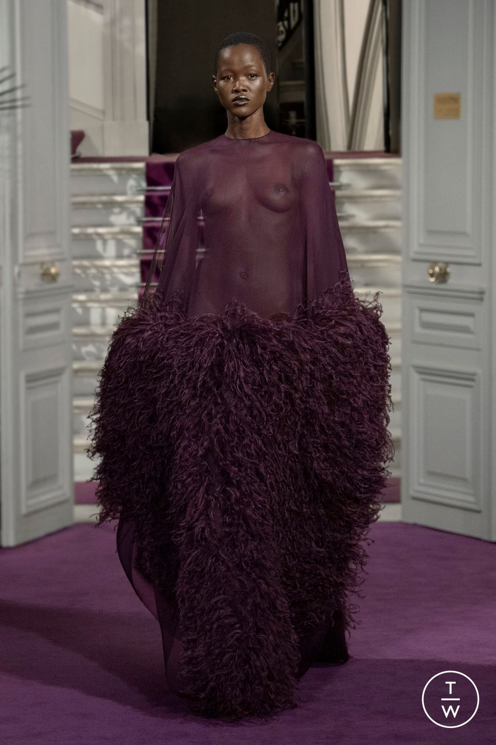 Fashion Week Paris Spring/Summer 2024 look 41 from the Valentino collection couture