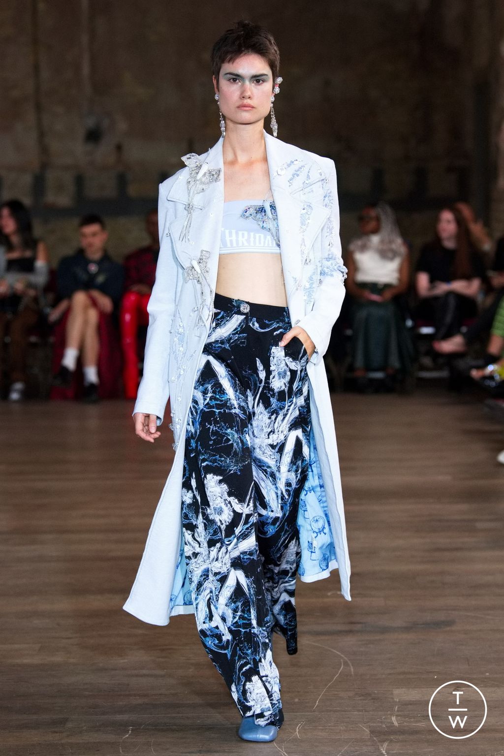 Fashion Week London Spring/Summer 2023 look 42 from the MITHRIDATE collection 女装