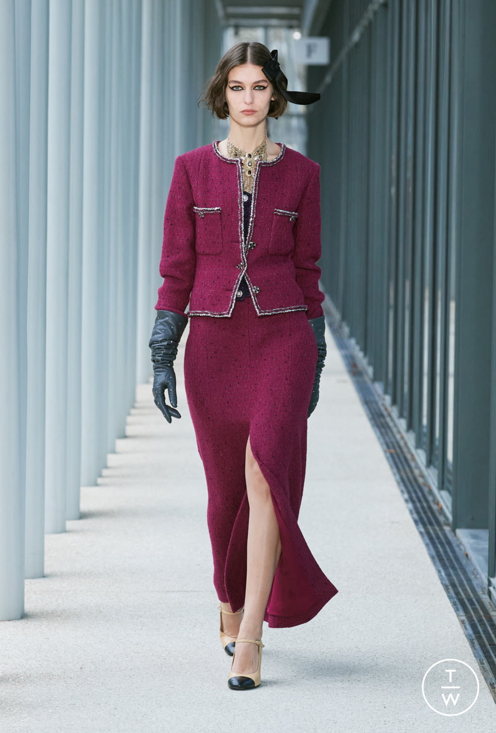 Fashion Week Paris Pre-Fall 2022 look 42 from the Chanel collection 女装