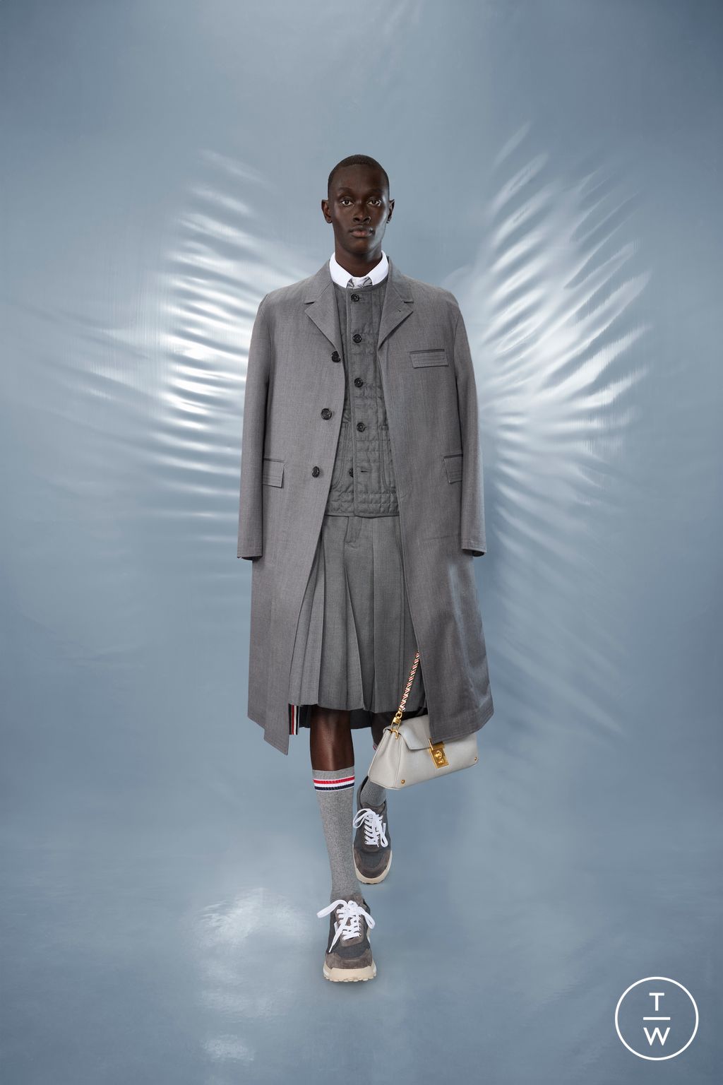Fashion Week New York Resort 2025 look 5 from the Thom Browne collection 男装
