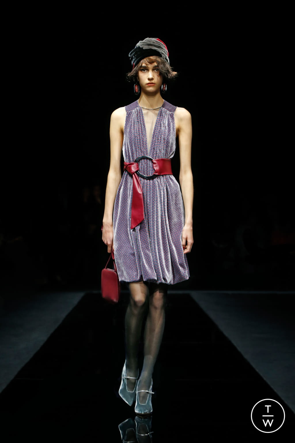 Fashion Week Milan Pre-Fall 2020 look 43 from the Giorgio Armani collection womenswear