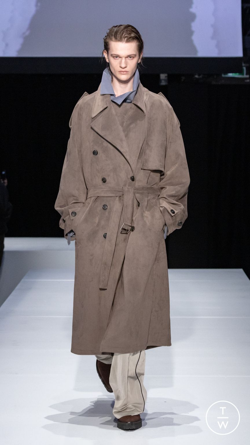 Fashion Week Paris Fall/Winter 2024 look 43 from the System Studios collection 男装