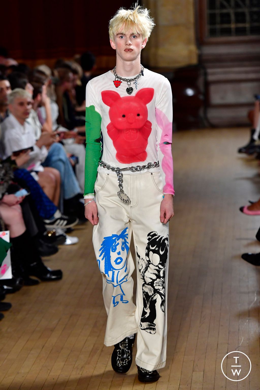 Fashion Week London Spring/Summer 2023 look 21 from the Chopova Lowena collection 女装