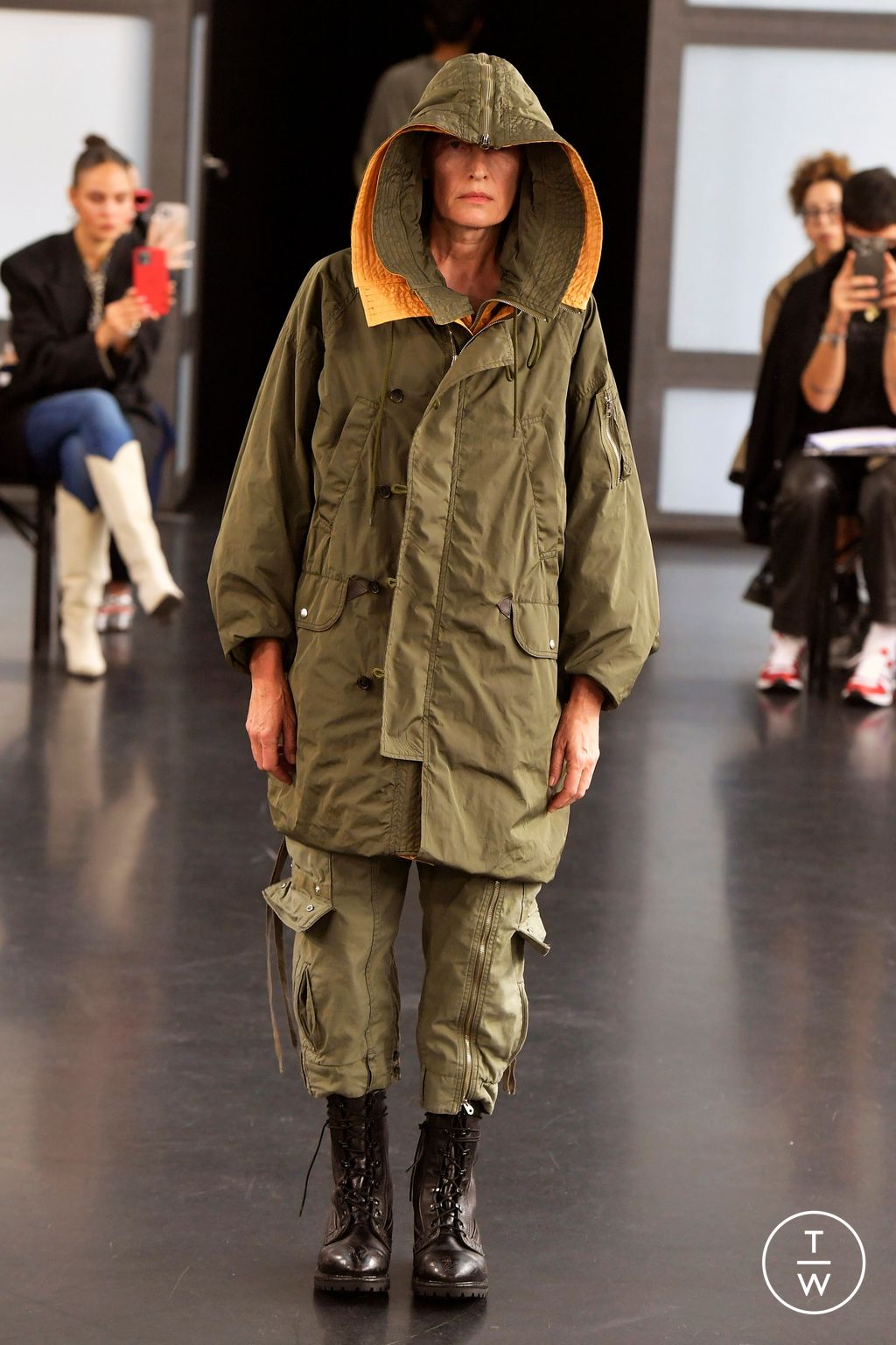 Fashion Week Paris Spring/Summer 2023 look 10 from the Beautiful People collection womenswear