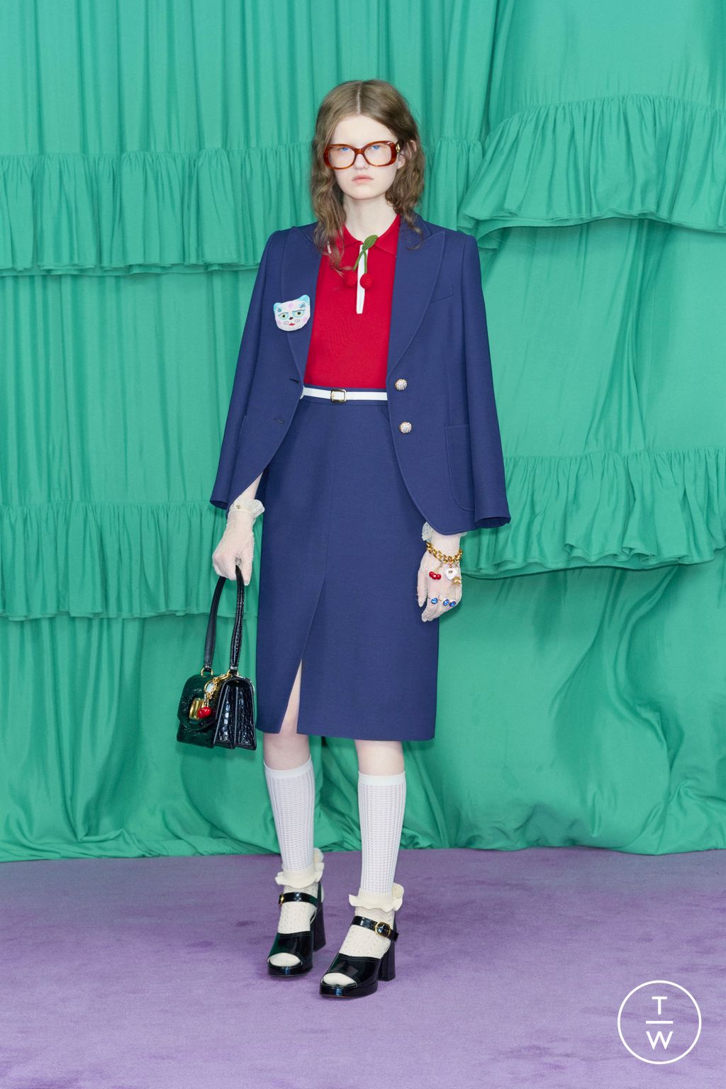 Fashion Week Paris Pre-Fall 2025 look 87 from the Valentino collection womenswear