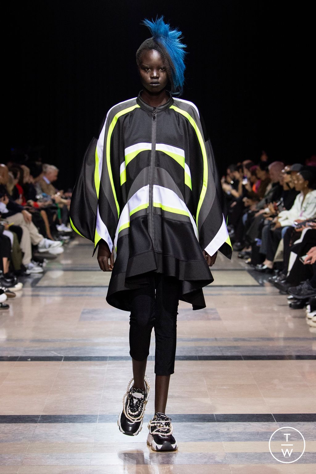 Fashion Week Paris Spring/Summer 2023 look 44 from the Junya Watanabe collection womenswear
