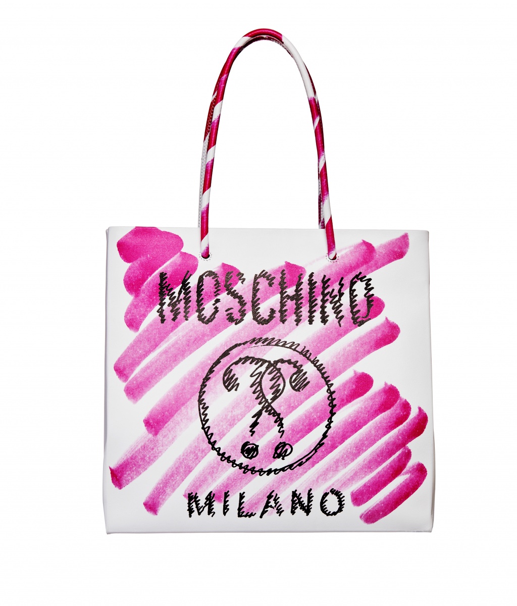 Fashion Week Milan Spring/Summer 2019 look 25 from the Moschino collection womenswear accessories