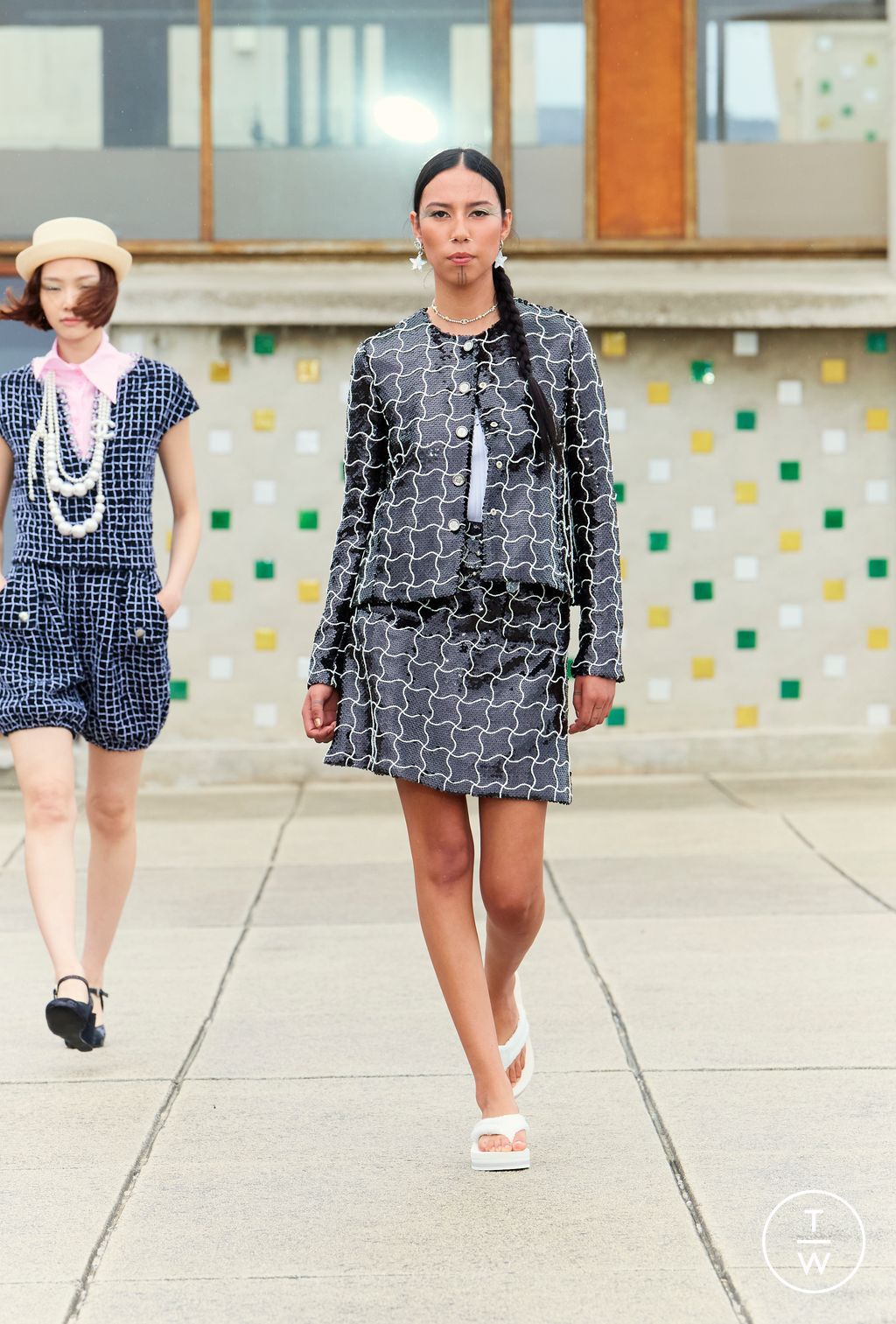 Fashion Week Paris Resort 2025 look 45 from the Chanel collection 女装