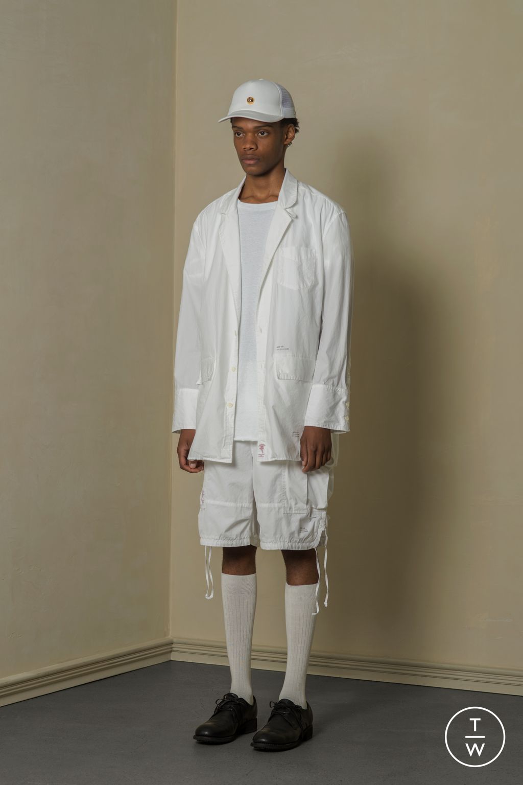 Fashion Week Paris Spring/Summer 2024 look 55 from the Undercover collection menswear