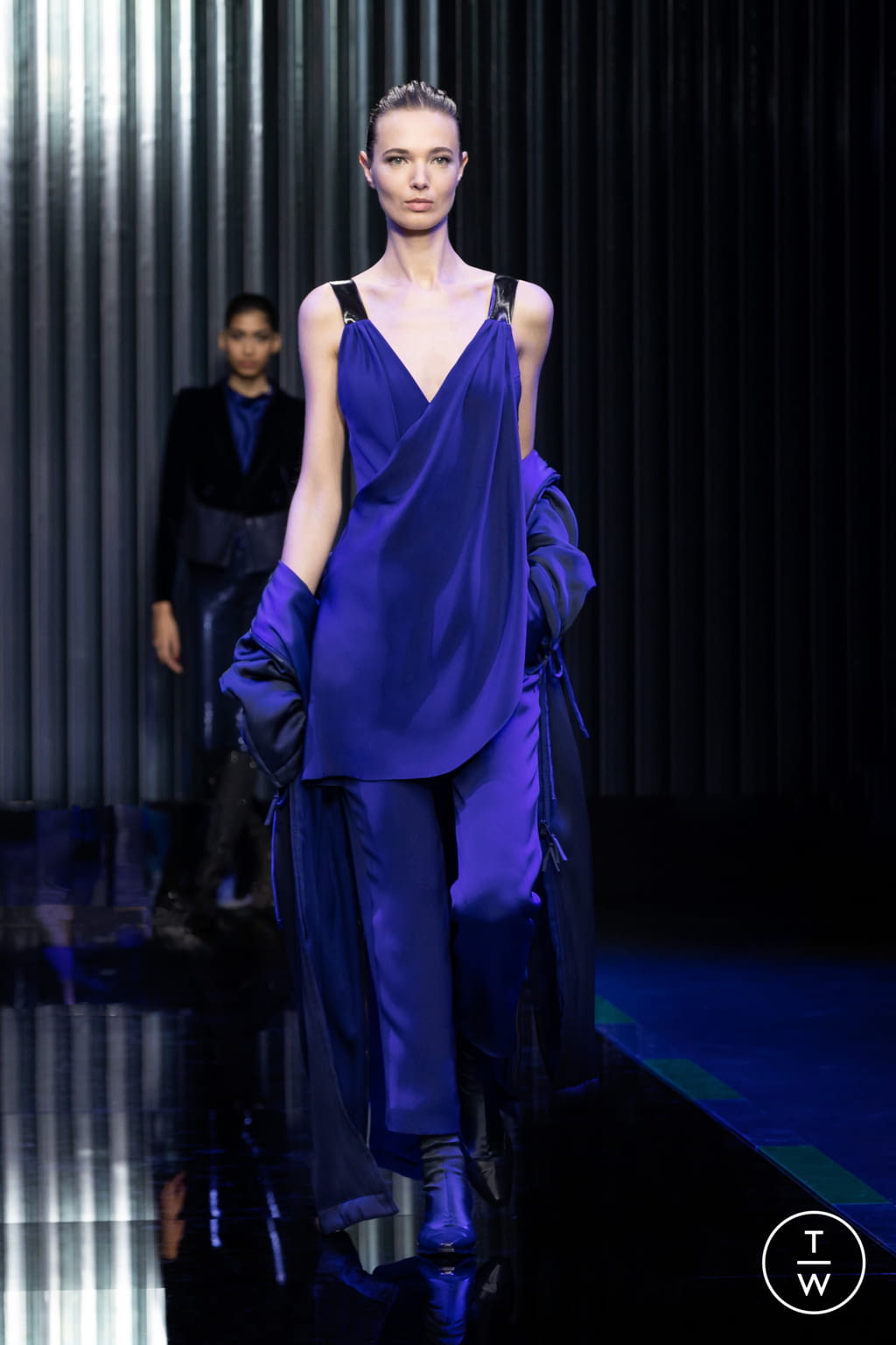 Fashion Week Milan Fall/Winter 2022 look 47 from the Giorgio Armani collection 女装