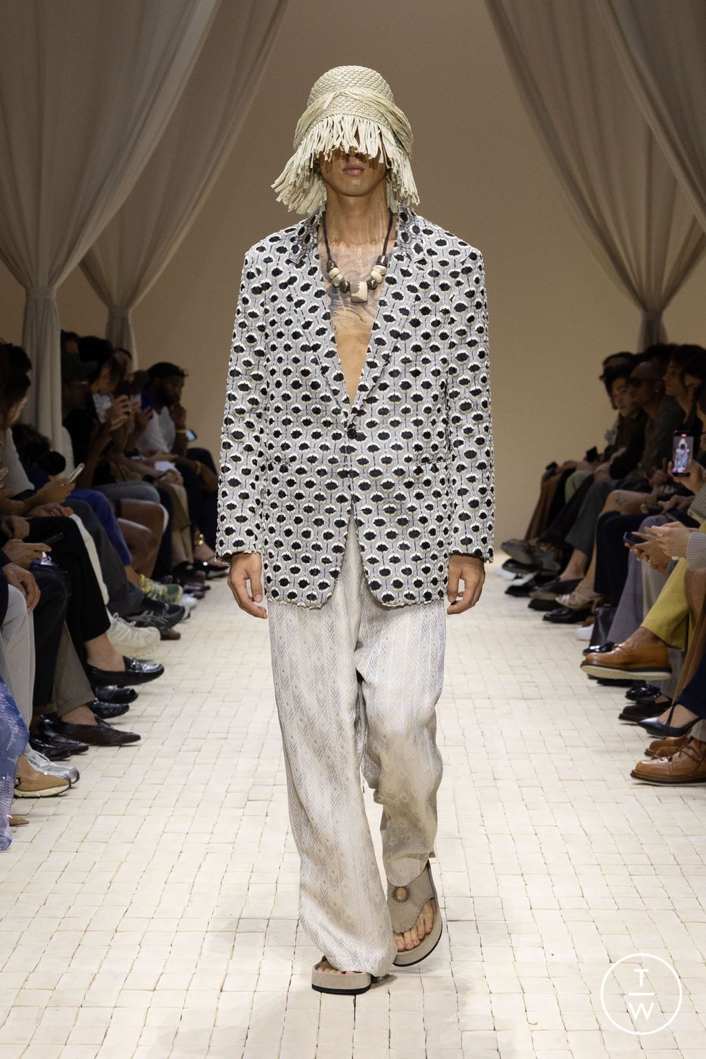 Fashion Week Milan Spring/Summer 2026 look 47 de la collection Emporio Armani menswear