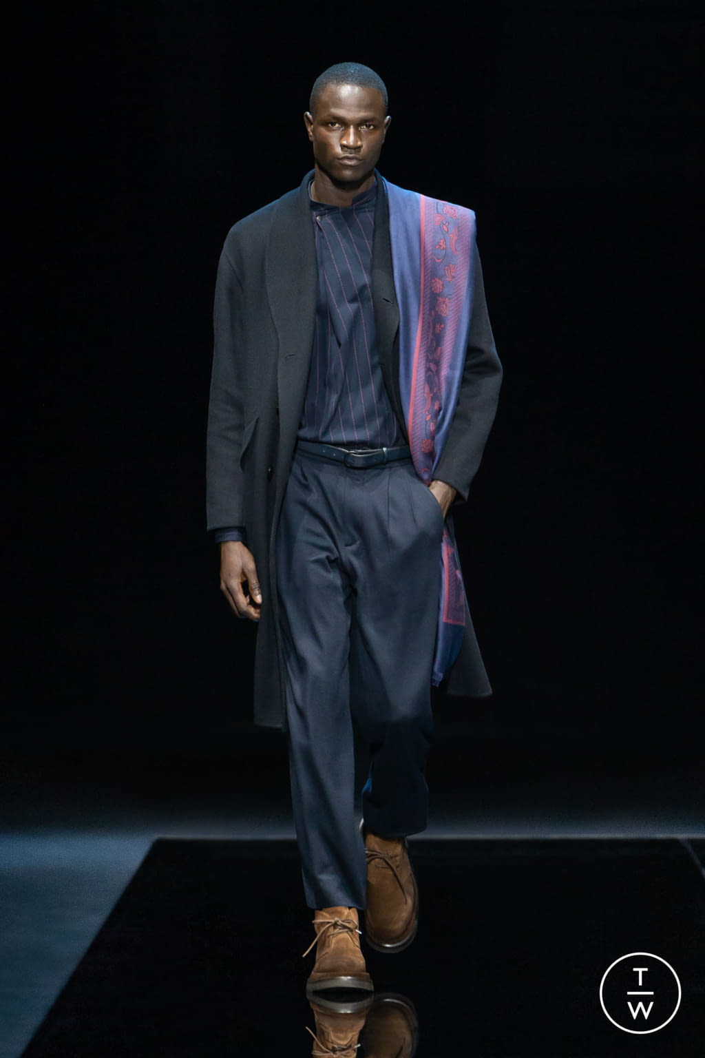 Fashion Week Milan Fall/Winter 2021 look 48 from the Giorgio Armani collection menswear