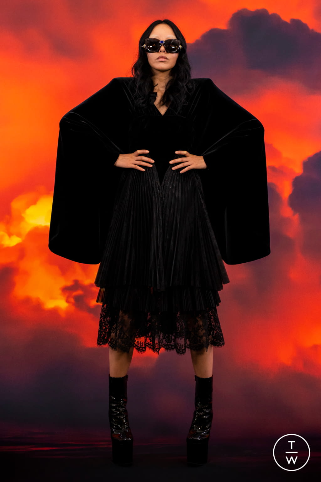 Fashion Week Paris Fall/Winter 2021 look 49 from the VETEMENTS collection menswear