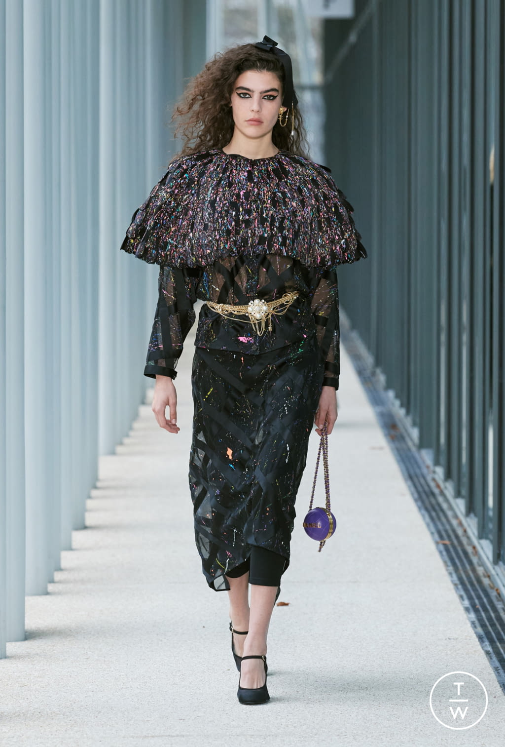 Fashion Week Paris Pre-Fall 2022 look 49 from the Chanel collection 女装