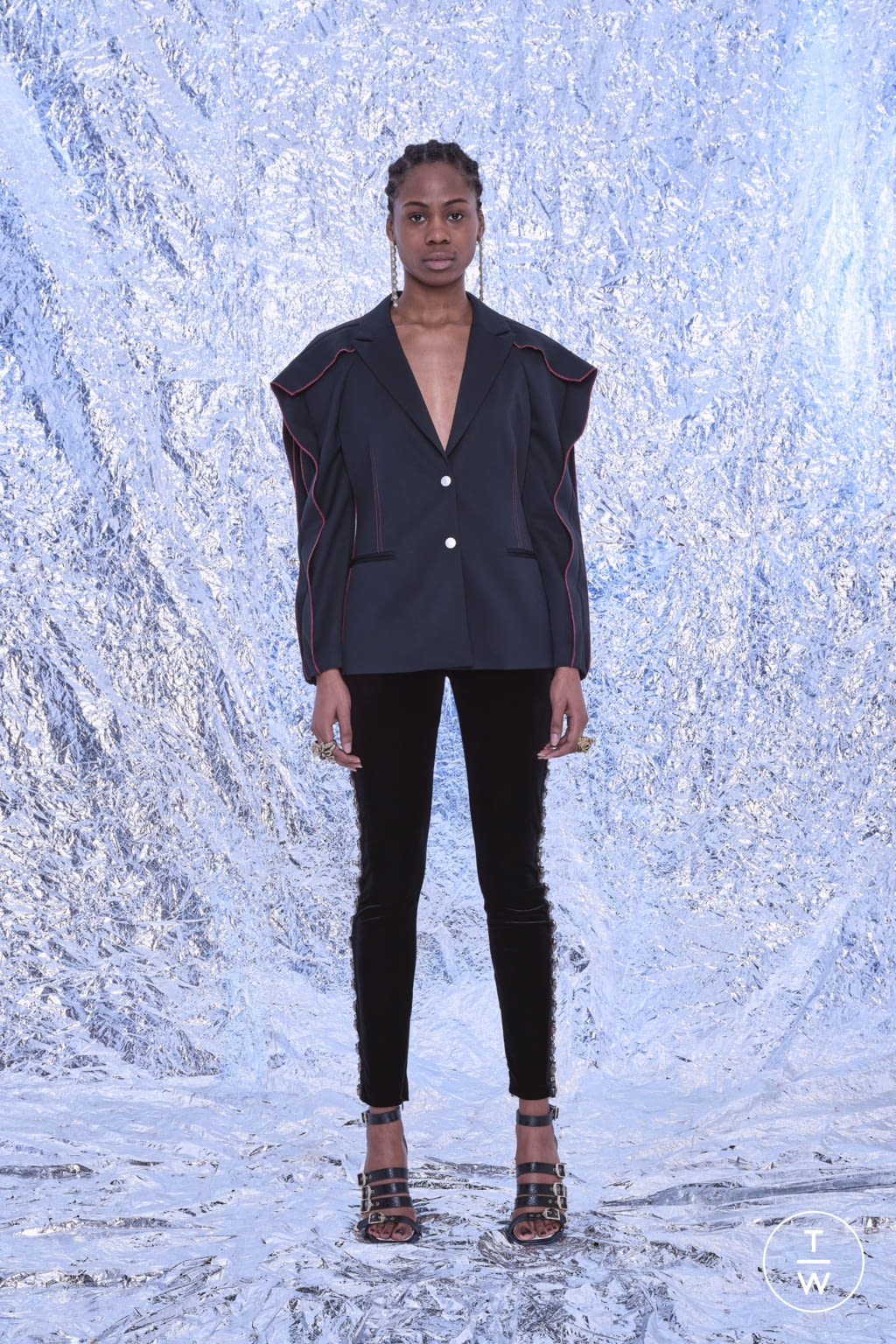 Fashion Week Paris Pre-Fall 2020 look 49 from the Koché collection 女装
