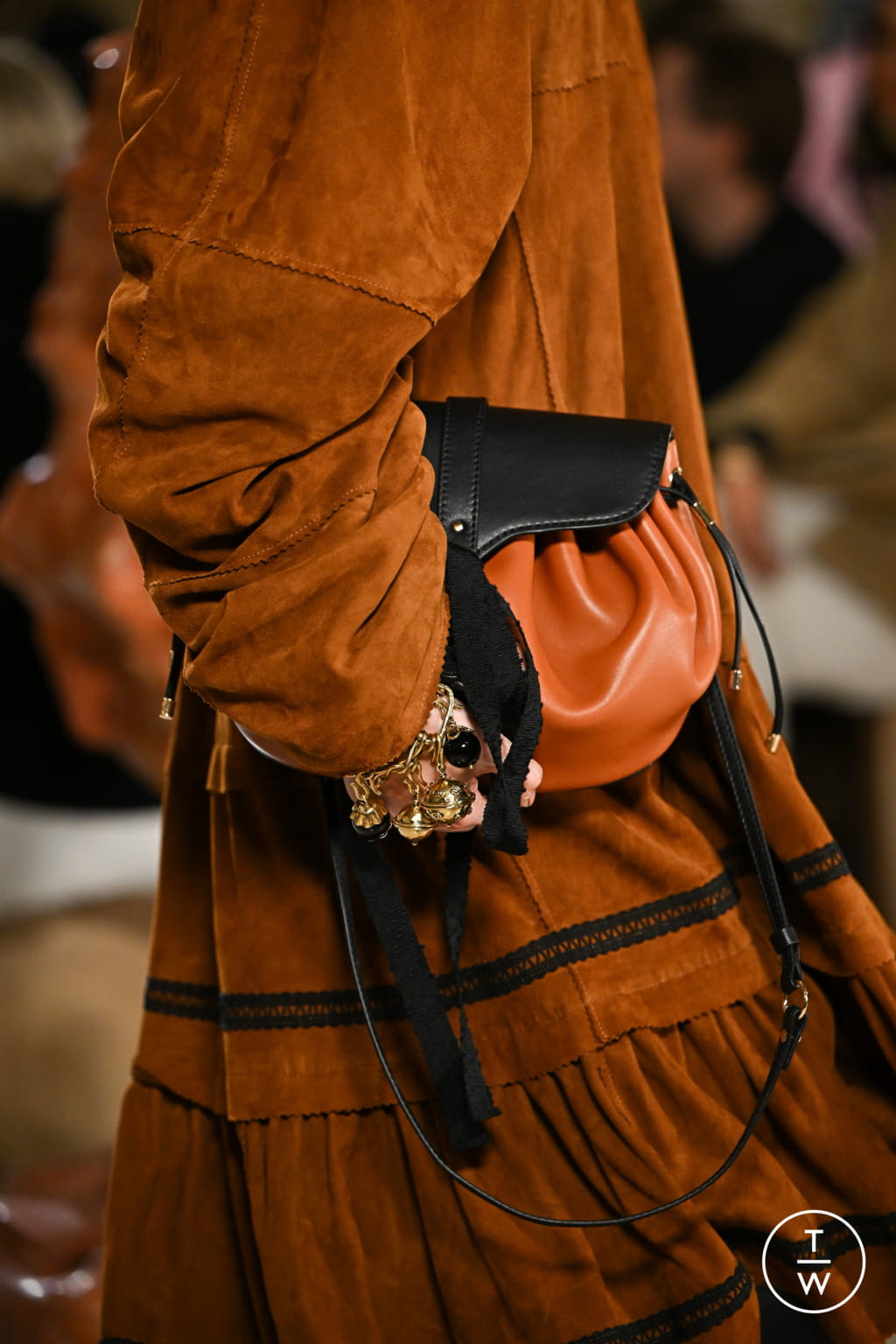 Fashion Week New York Fall/Winter 2022 look 19 from the Ulla Johnson collection womenswear accessories