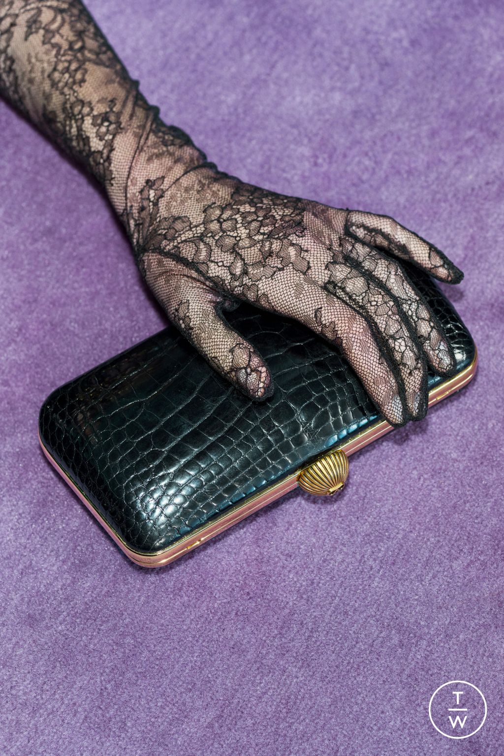 Fashion Week Paris Pre-Fall 2025 look 100 from the Valentino collection womenswear