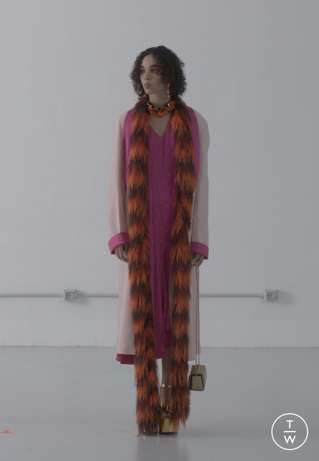 Fashion Week Milan Pre-Fall 2023 look 5 from the Marni collection 女装