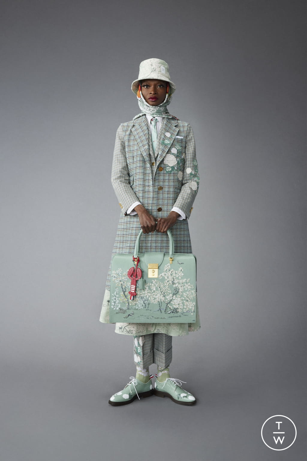 Fashion Week New York Pre-Fall 2022 look 5 from the Thom Browne collection 女装