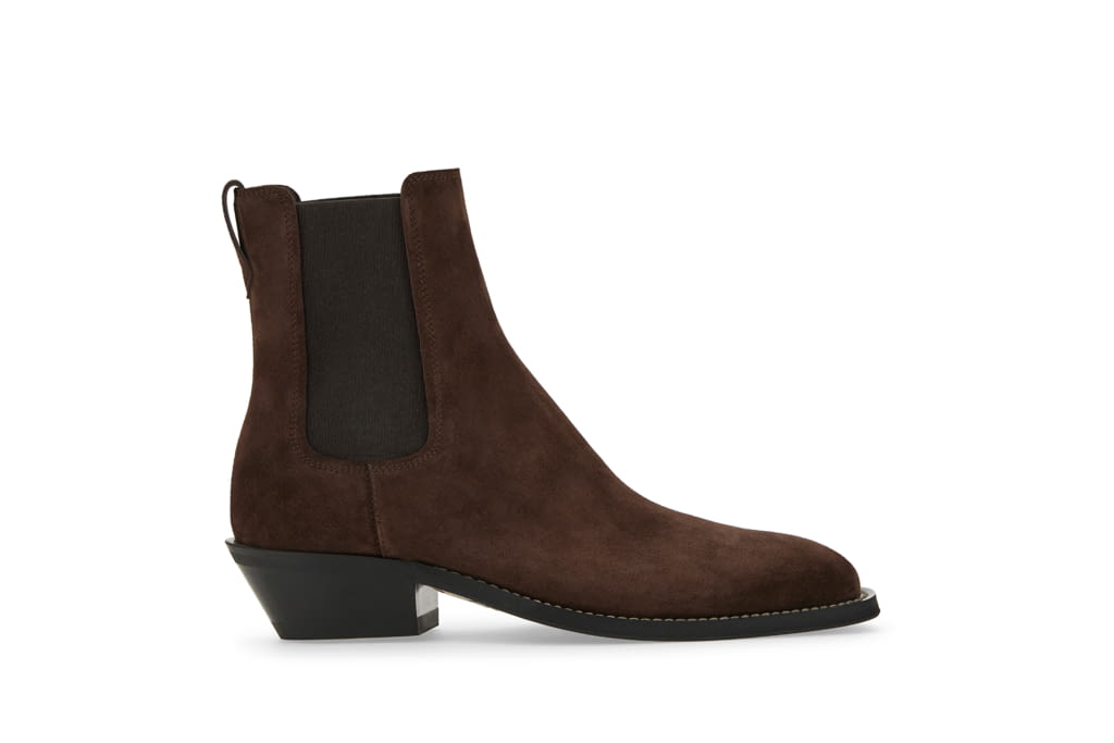 Fashion Week Milan Fall/Winter 2021 look 14 from the Tod's collection menswear accessories