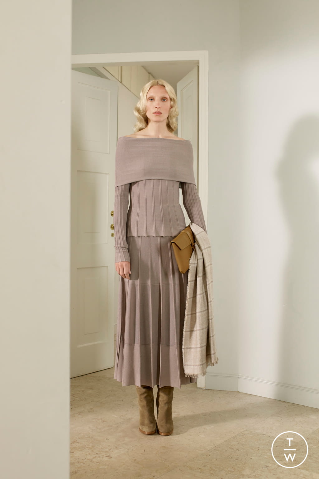 Fashion Week Milan Resort 2020 look 5 de la collection Agnona womenswear